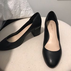 Nine West Round Toe block heel  pump